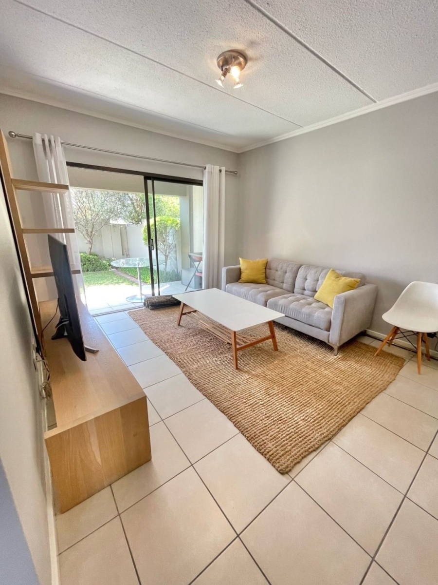 2 Bedroom Property for Sale in Lonehill Gauteng