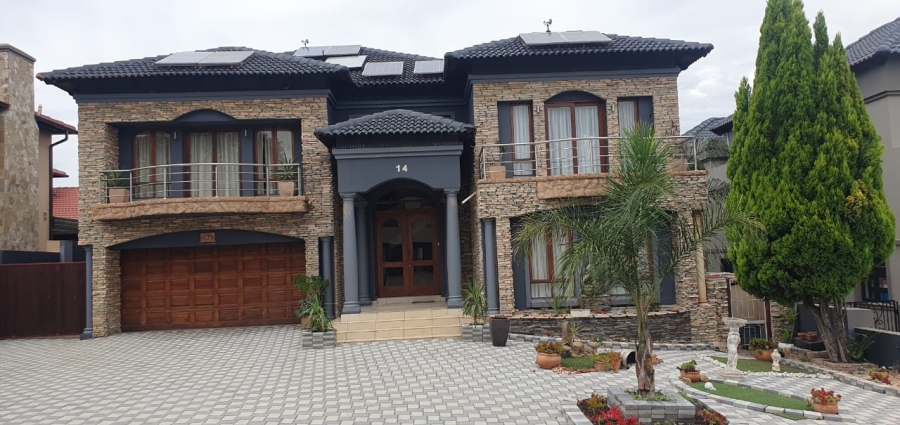 4 Bedroom Property for Sale in Blue Valley Golf Estate Gauteng