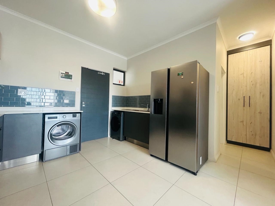 2 Bedroom Property for Sale in Halfway Gardens Gauteng