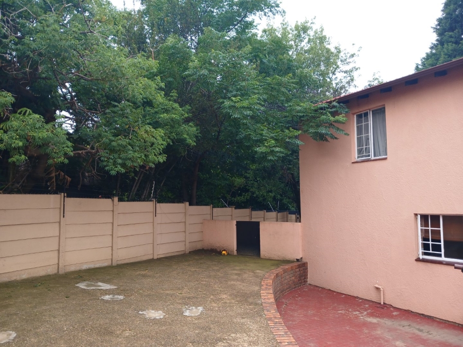 5 Bedroom Property for Sale in Bloubosrand Gauteng