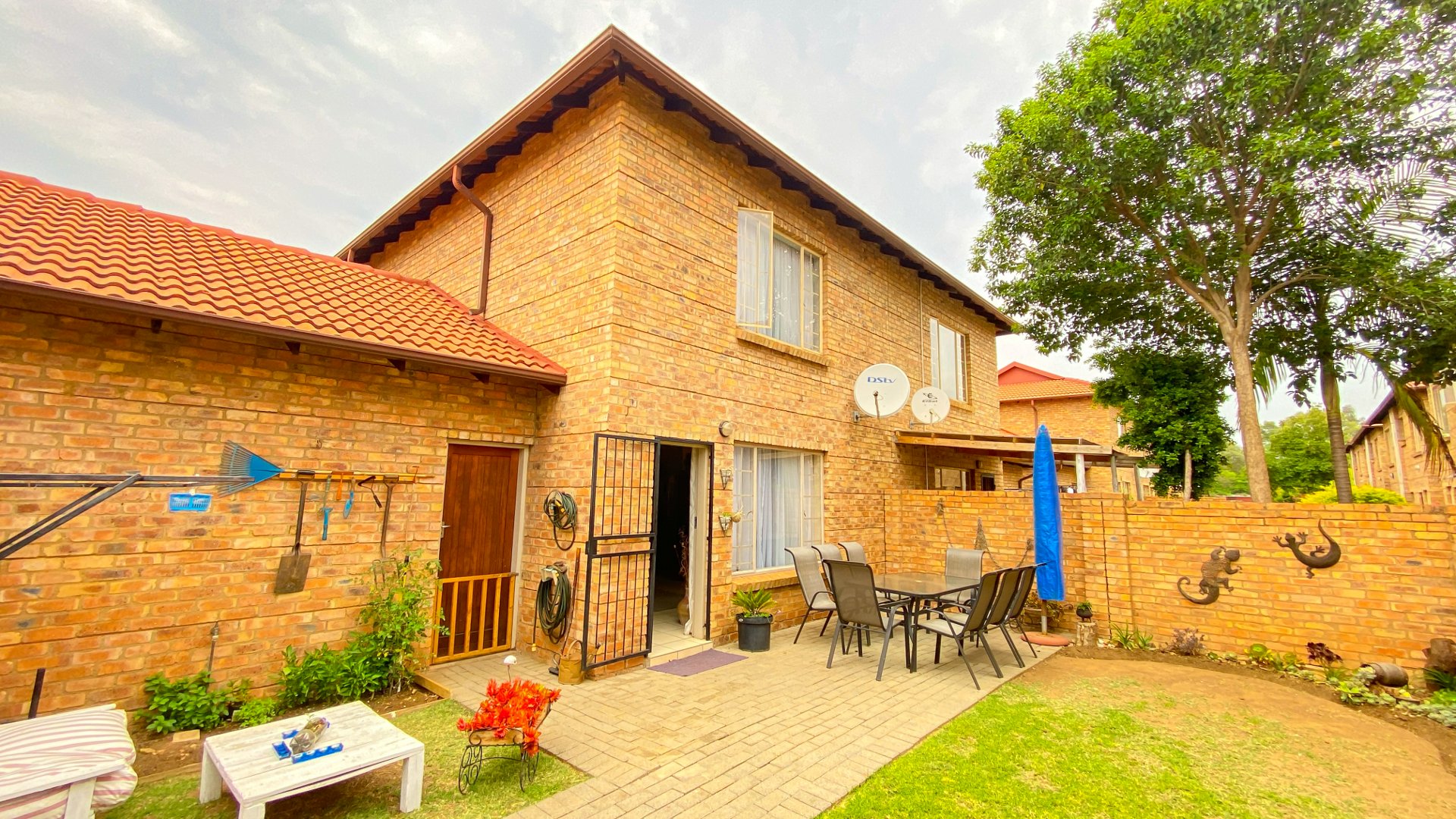 2 Bedroom Property for Sale in Theresa Park Gauteng
