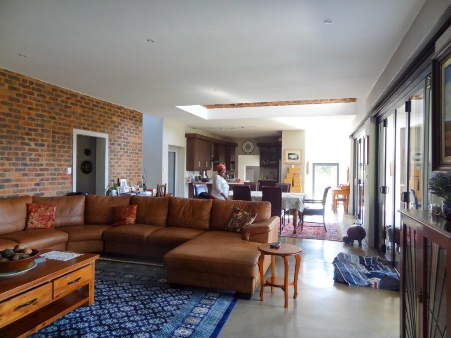 4 Bedroom Property for Sale in Copperleaf Estate Gauteng