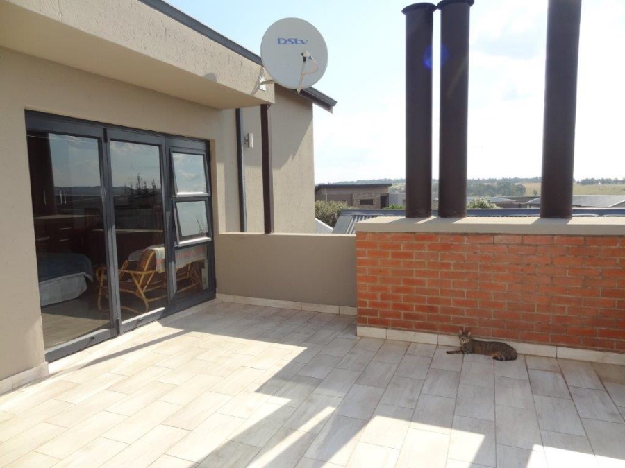 4 Bedroom Property for Sale in Copperleaf Estate Gauteng