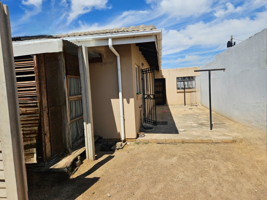 3 Bedroom Property for Sale in Chief A. Luthuli Park Gauteng