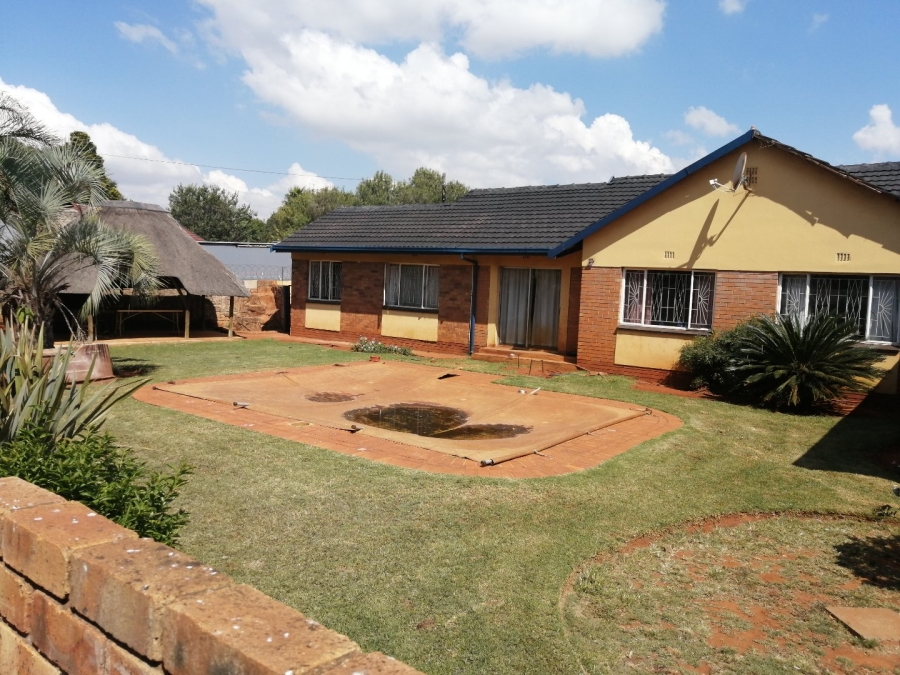 3 Bedroom Property for Sale in Edelweiss Gauteng