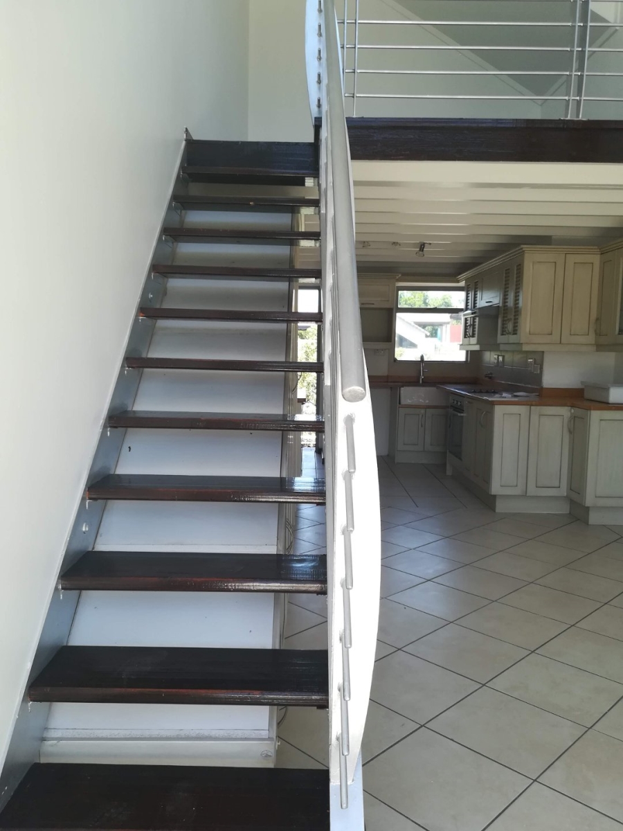 To Let 2 Bedroom Property for Rent in Pineslopes Gauteng