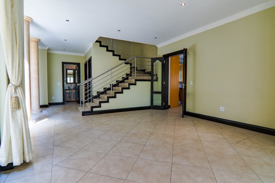 4 Bedroom Property for Sale in Blue Valley Golf Estate Gauteng