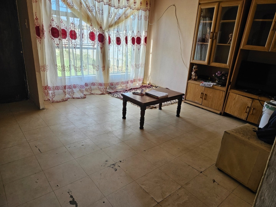 3 Bedroom Property for Sale in Etwatwa Gauteng