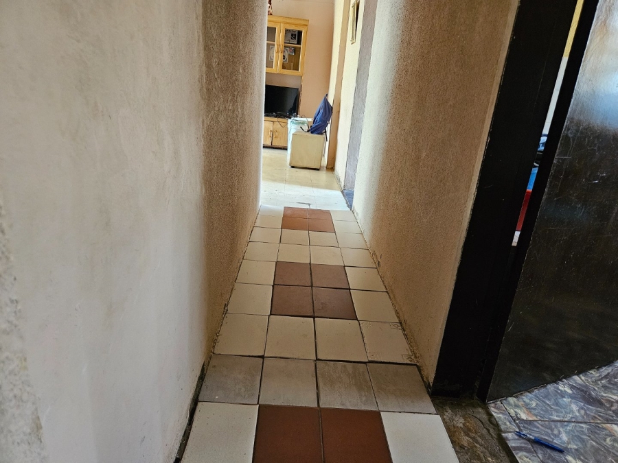 3 Bedroom Property for Sale in Etwatwa Gauteng