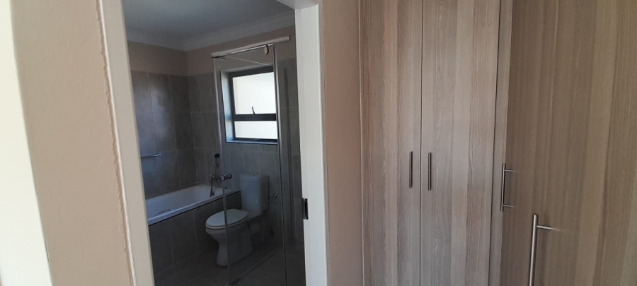 3 Bedroom Property for Sale in Amandasig Gauteng