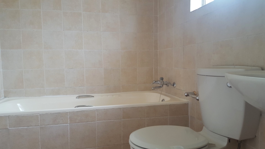 3 Bedroom Property for Sale in Noordhang Gauteng