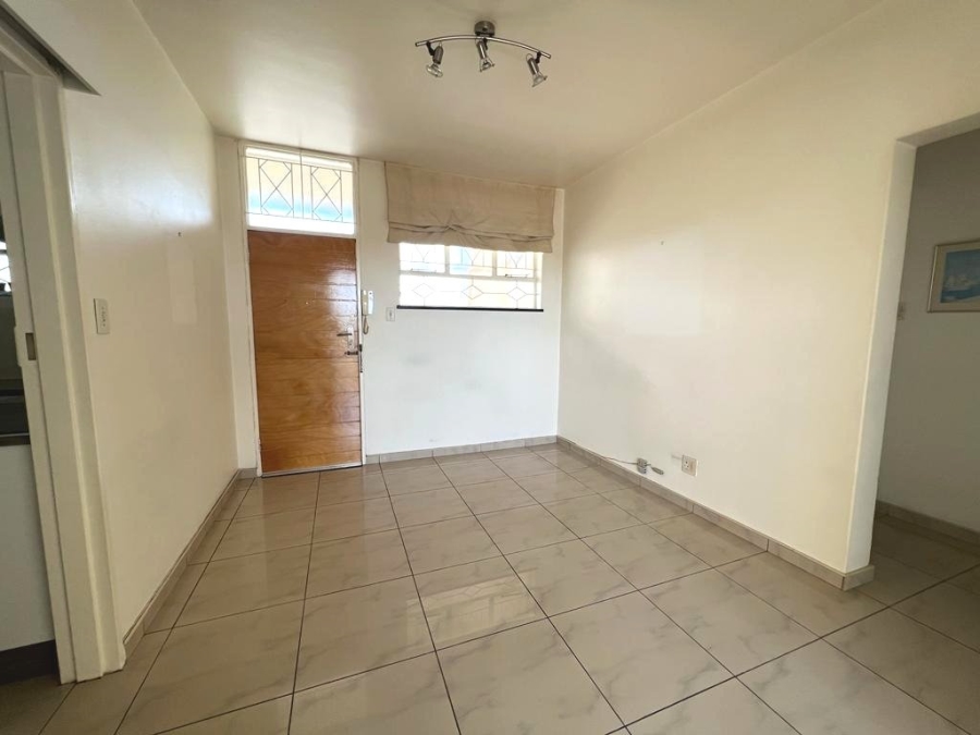 To Let 2 Bedroom Property for Rent in Parktown Gauteng