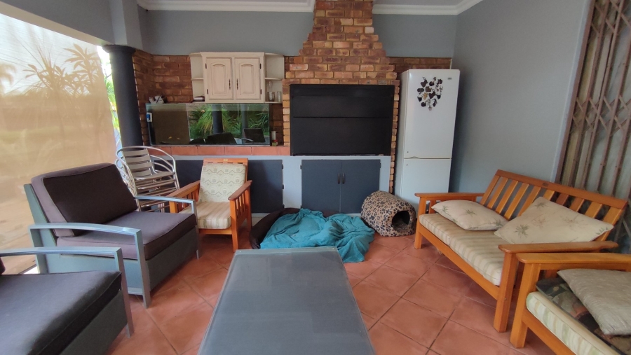 4 Bedroom Property for Sale in Eldoraigne Gauteng