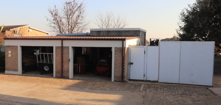 18 Bedroom Property for Sale in Benoni AH Gauteng