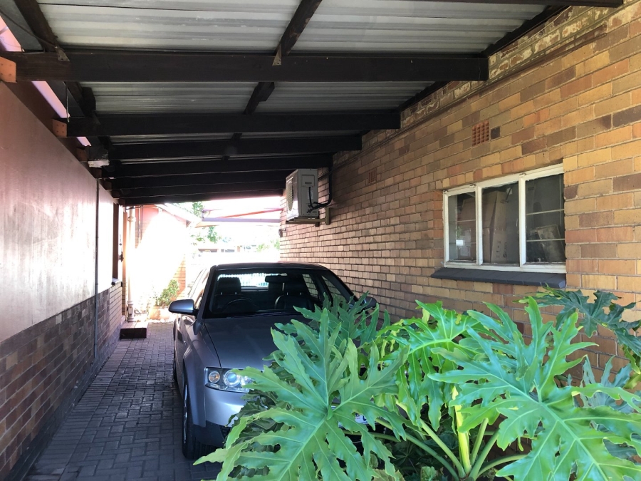 3 Bedroom Property for Sale in Vanderbijlpark Cw 6 Gauteng