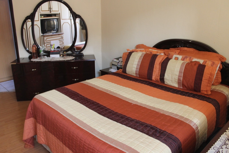 3 Bedroom Property for Sale in Emdeni Gauteng