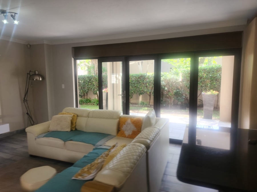 3 Bedroom Property for Sale in Barbeque Downs Gauteng