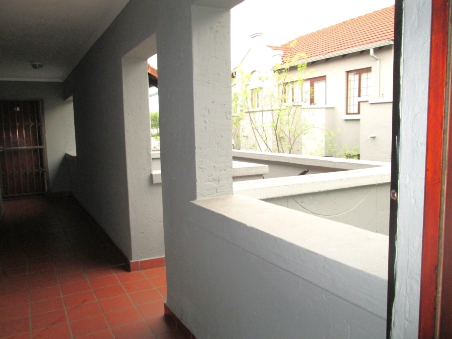 1 Bedroom Property for Sale in Rivonia Gauteng