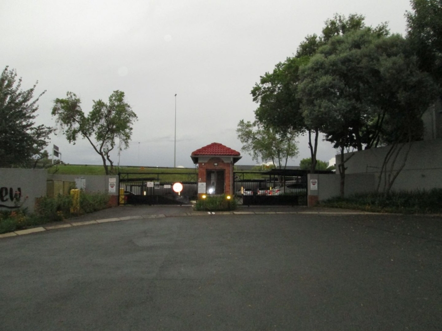 1 Bedroom Property for Sale in Rivonia Gauteng