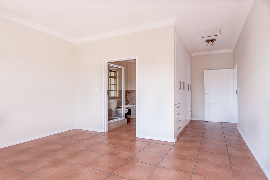 To Let 2 Bedroom Property for Rent in Rivonia Gauteng