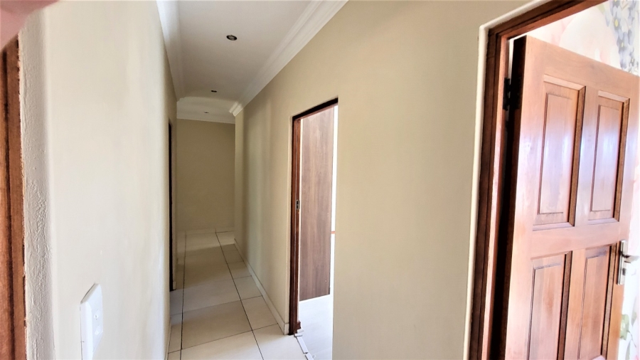 4 Bedroom Property for Sale in Midstream Hill Gauteng