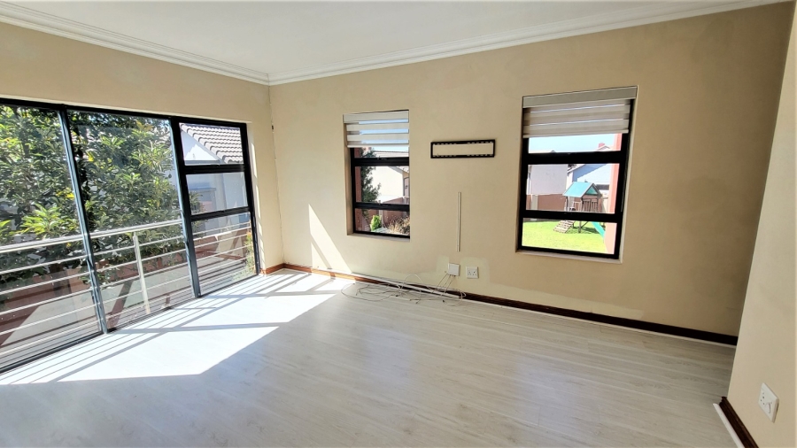 4 Bedroom Property for Sale in Midstream Hill Gauteng