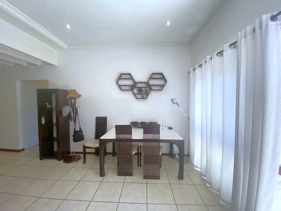 2 Bedroom Property for Sale in Fourways Gauteng