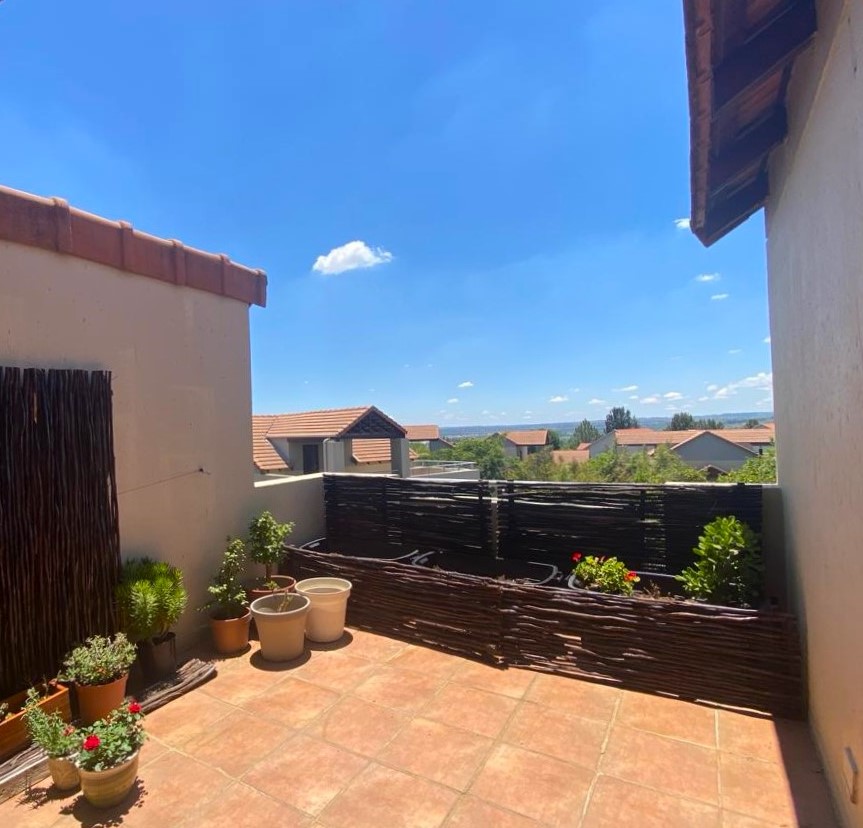 2 Bedroom Property for Sale in Fourways Gauteng