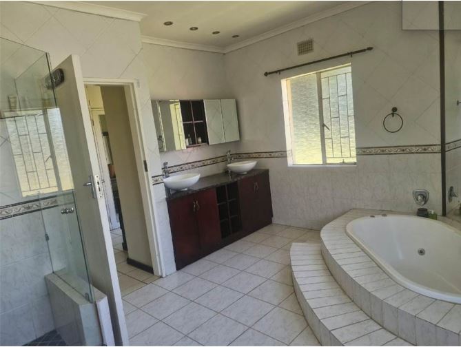 4 Bedroom Property for Sale in Rynfield A H Gauteng