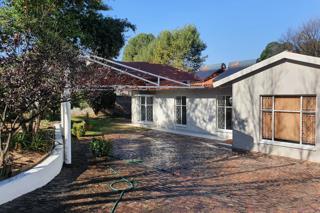 To Let 3 Bedroom Property for Rent in Vorna Valley Gauteng