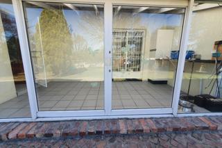 To Let 3 Bedroom Property for Rent in Vorna Valley Gauteng