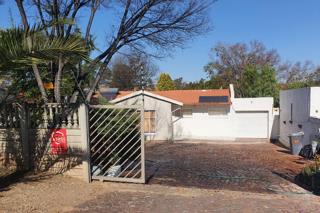 To Let 3 Bedroom Property for Rent in Vorna Valley Gauteng