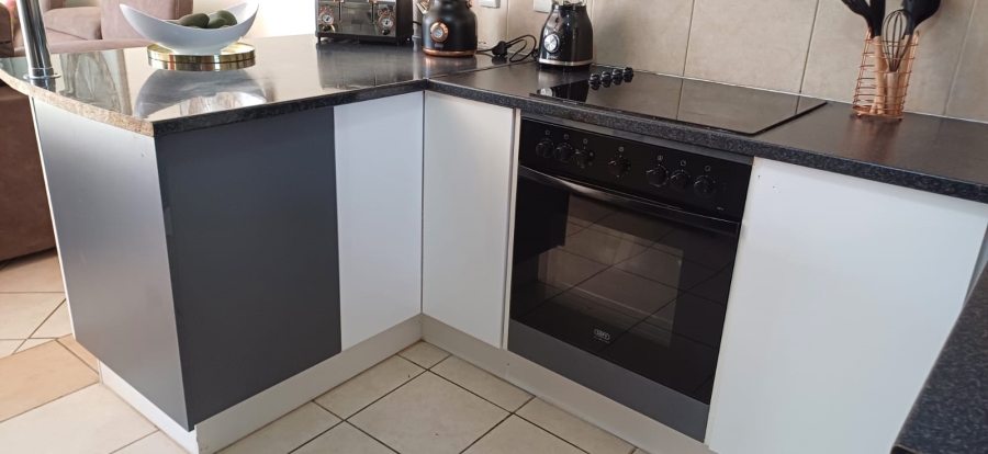 2 Bedroom Property for Sale in Mooikloof Ridge Gauteng