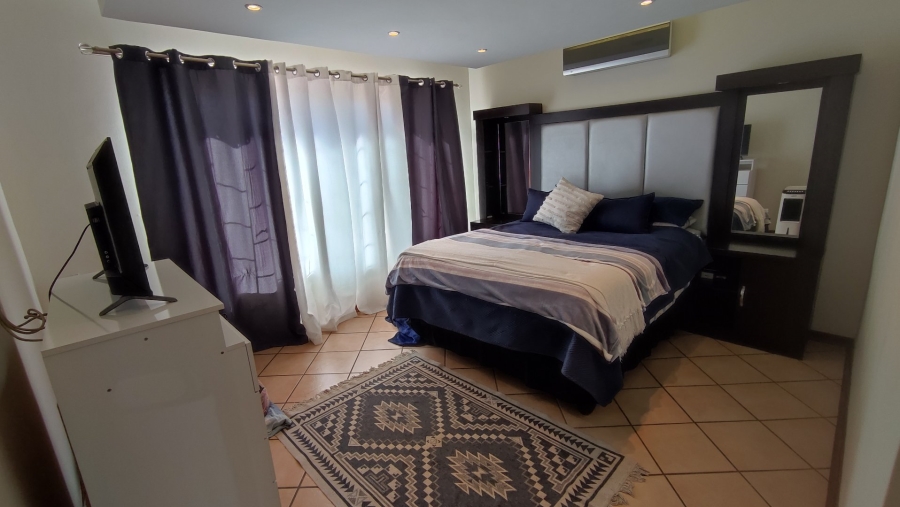 3 Bedroom Property for Sale in Rooihuiskraal North Gauteng