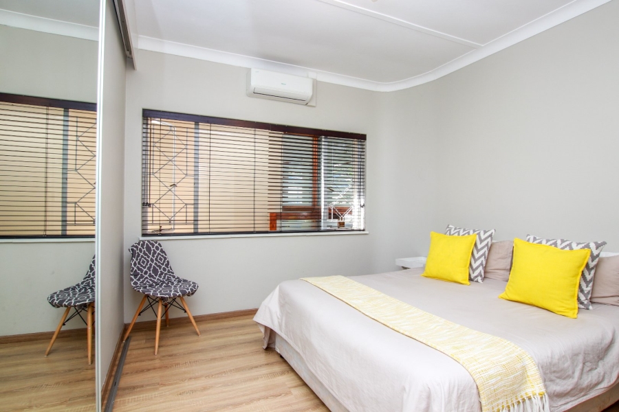 To Let 4 Bedroom Property for Rent in Blairgowrie Gauteng