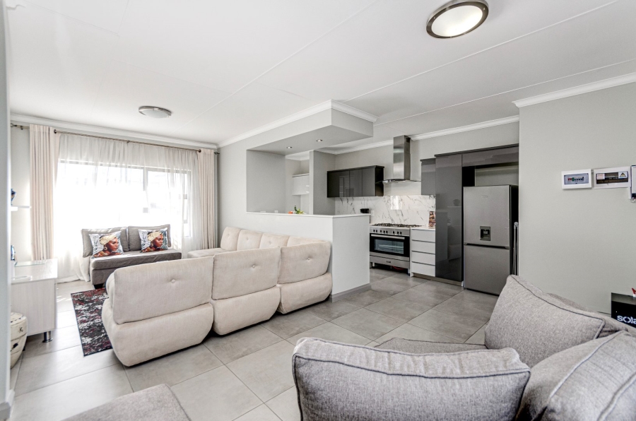2 Bedroom Property for Sale in Carlswald Gauteng
