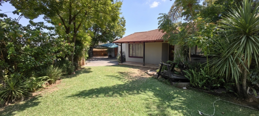 4 Bedroom Property for Sale in The Reeds Gauteng