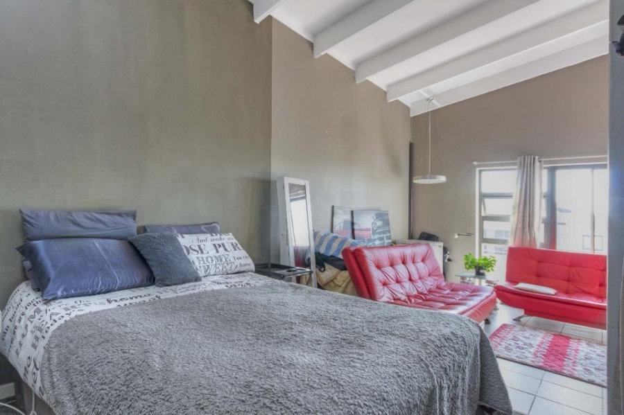 1 Bedroom Property for Sale in Fourways Gardens Gauteng