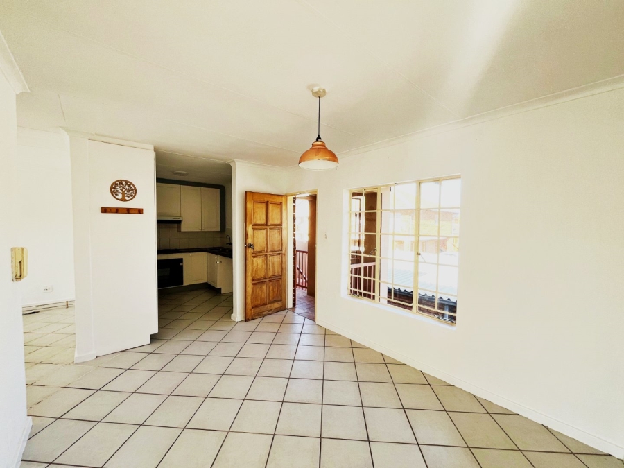 2 Bedroom Property for Sale in Amberfield Gauteng