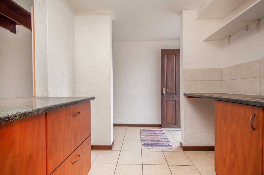 To Let 1 Bedroom Property for Rent in Darrenwood Gauteng