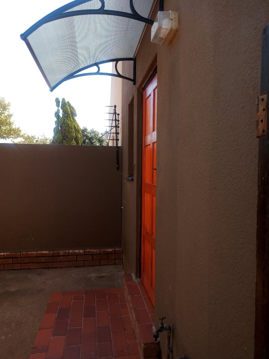 To Let 3 Bedroom Property for Rent in Noordwyk Gauteng