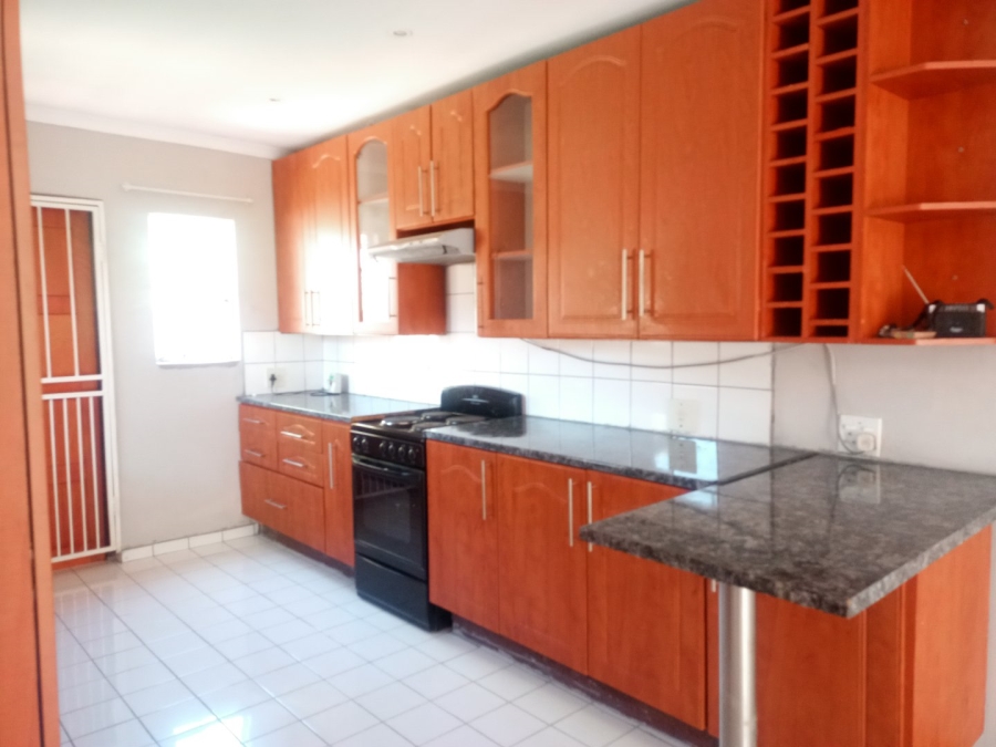 To Let 3 Bedroom Property for Rent in Noordwyk Gauteng