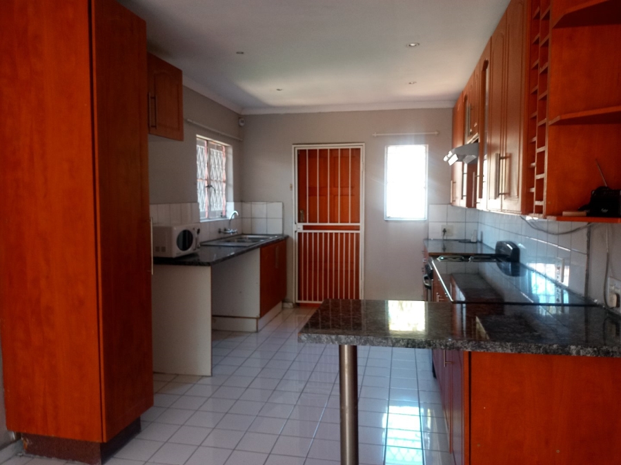 To Let 3 Bedroom Property for Rent in Noordwyk Gauteng