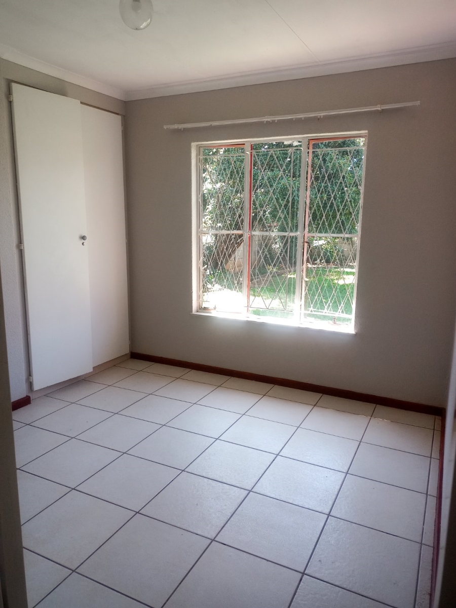 To Let 3 Bedroom Property for Rent in Noordwyk Gauteng