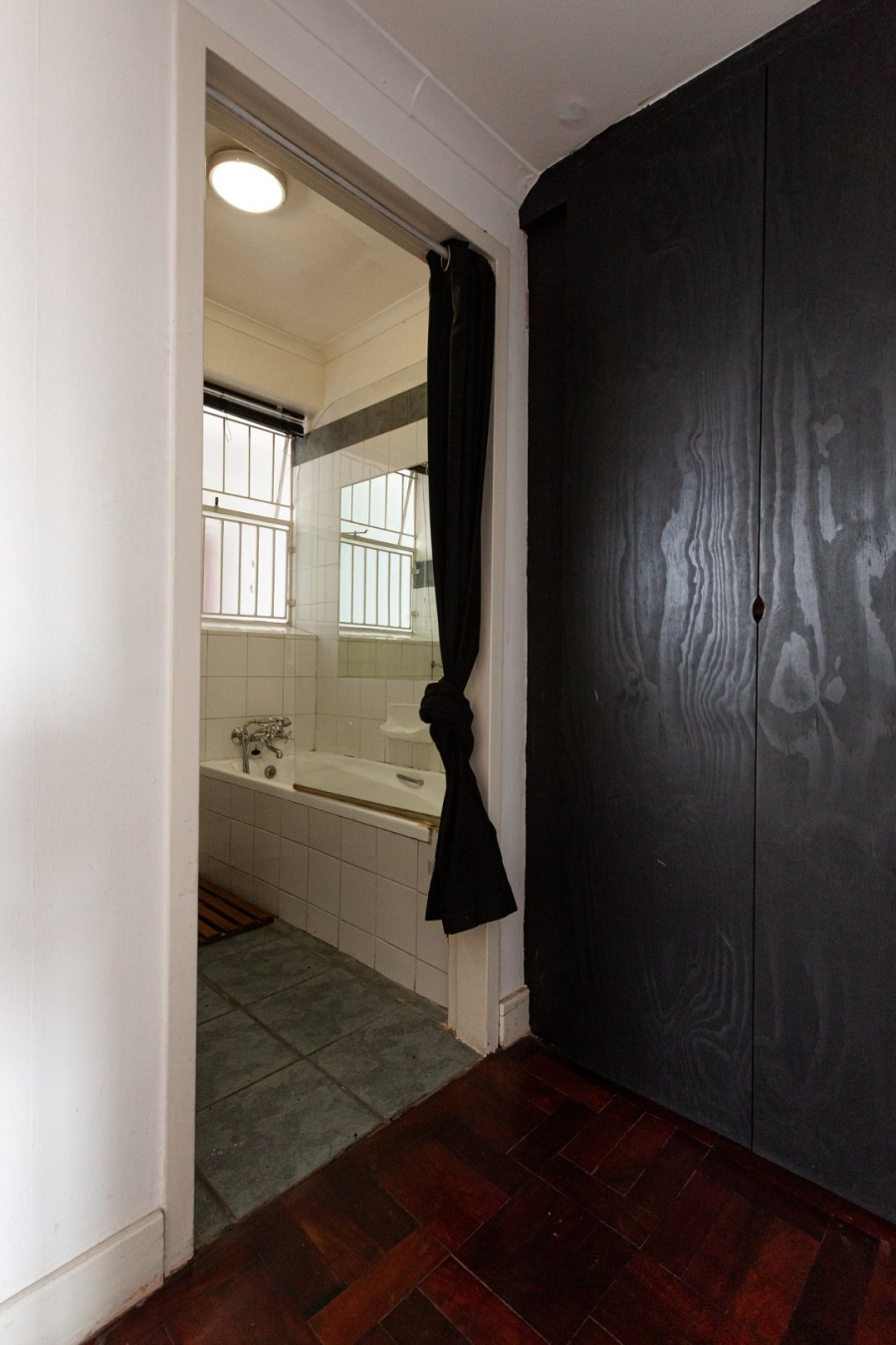 To Let 1 Bedroom Property for Rent in Illovo Gauteng