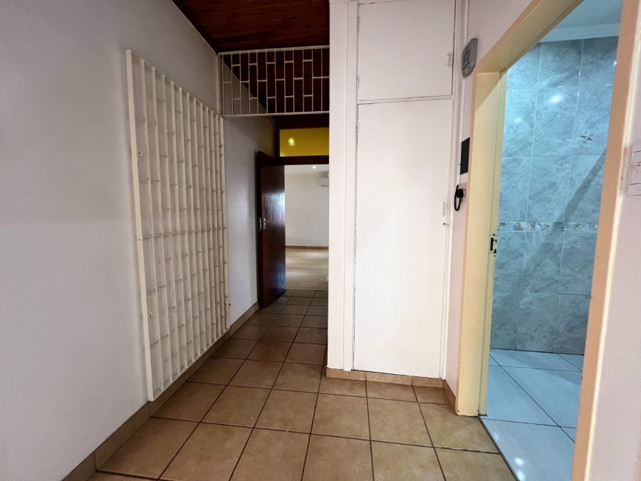 3 Bedroom Property for Sale in Waverley Gauteng