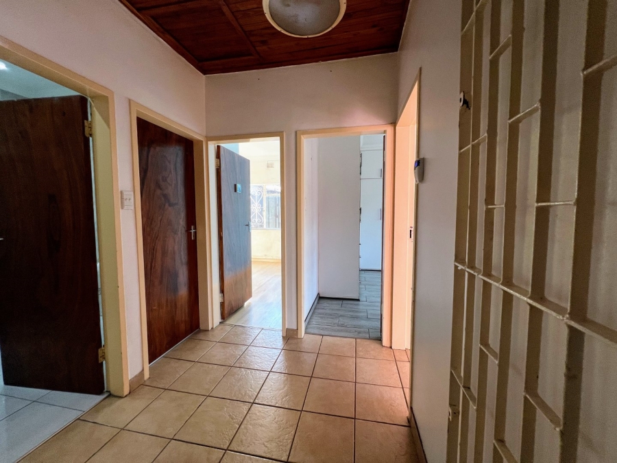 3 Bedroom Property for Sale in Waverley Gauteng