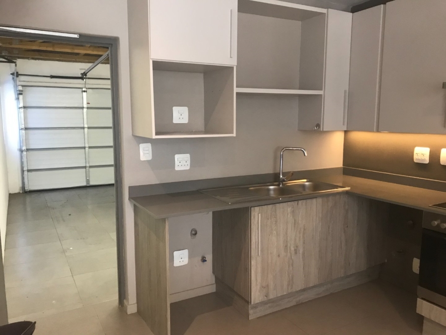 2 Bedroom Property for Sale in Edenburg Gauteng