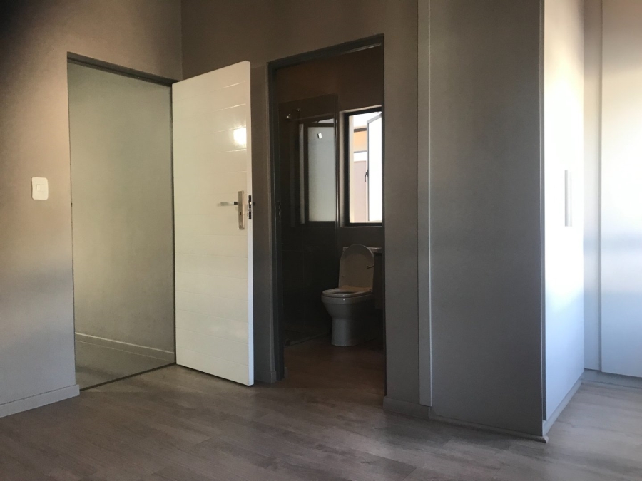 2 Bedroom Property for Sale in Edenburg Gauteng