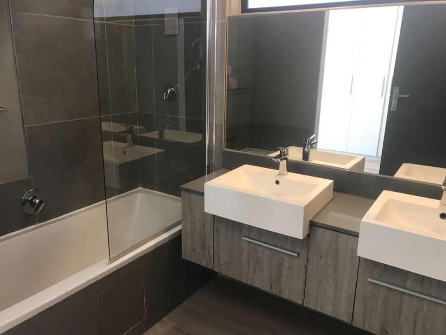 2 Bedroom Property for Sale in Edenburg Gauteng